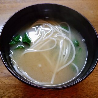 素麺と小松菜の味噌汁